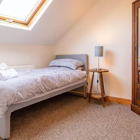 Holiday home Rose Barn